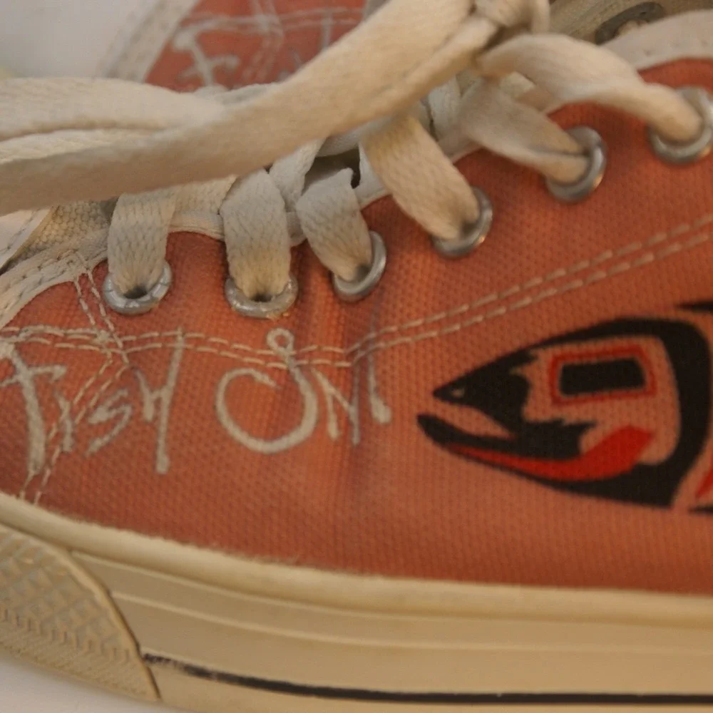 Fish On Salmon Canvas Low Top Sneakers PNW Native‎ Art Style Women 6 EU 39